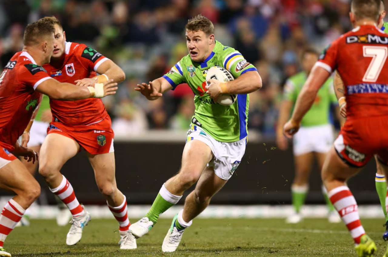 Former rugby player tells Australian Senate iGaming operators offered VIP clients drugs